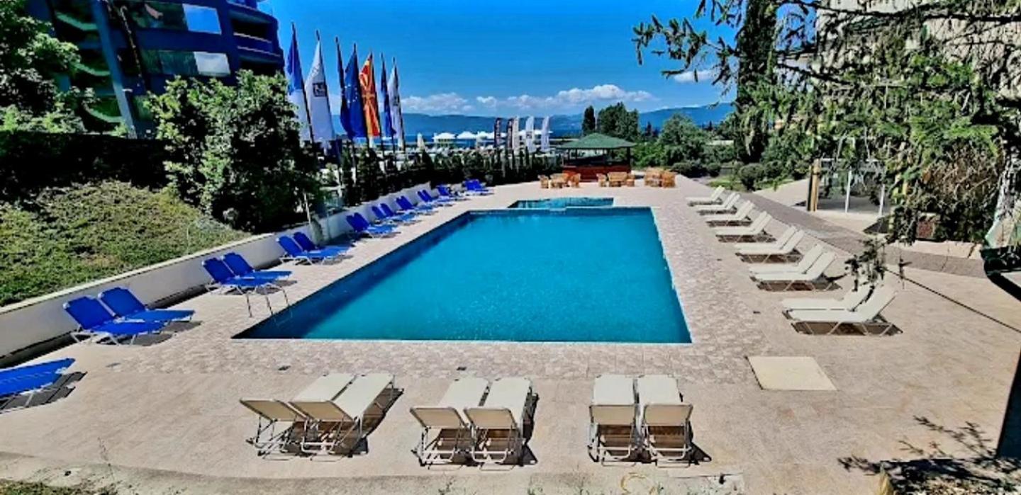 Hotel Bluebell Ohri Dış mekan fotoğraf