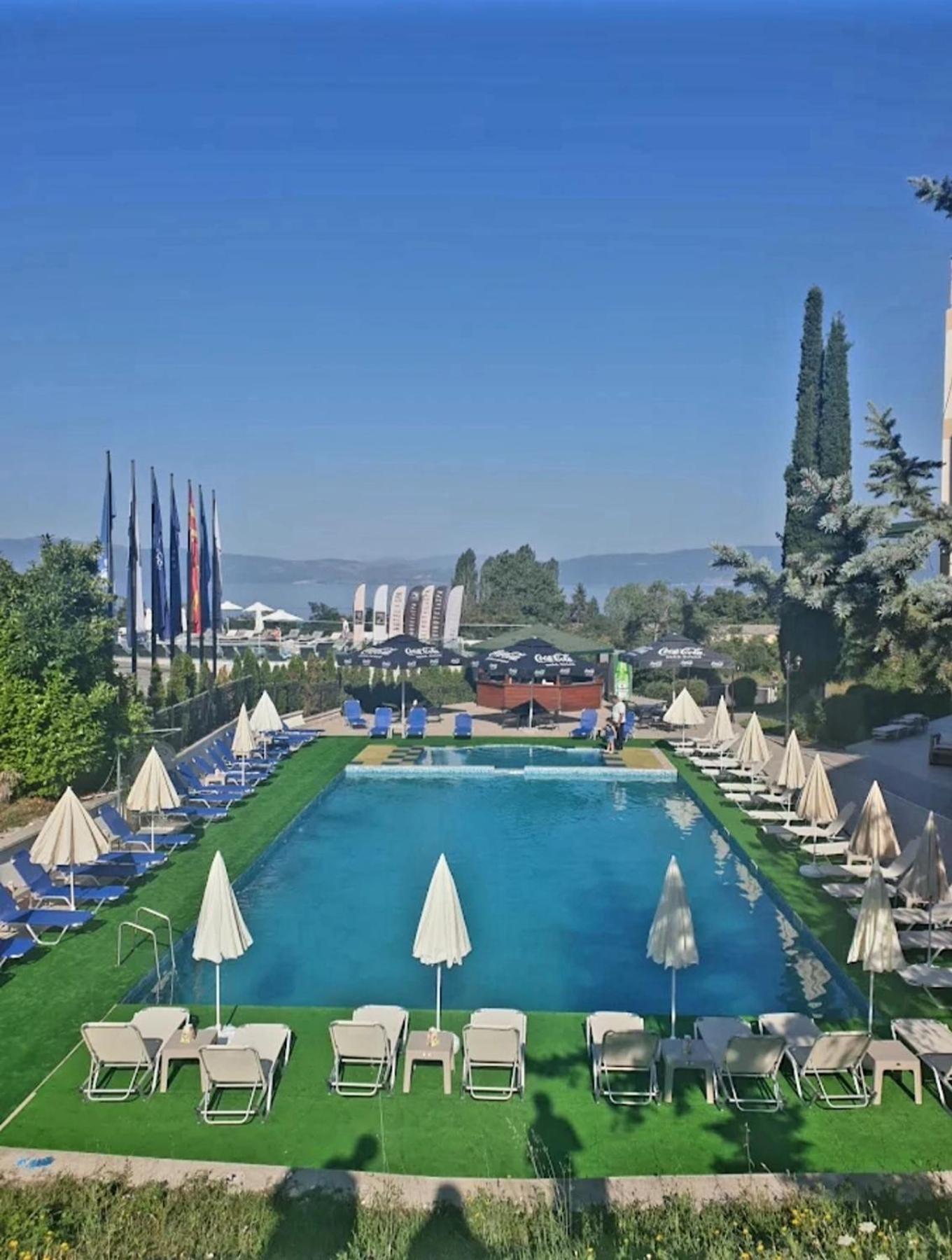 Hotel Bluebell Ohri Dış mekan fotoğraf